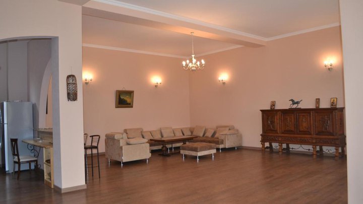 Castle Rock Villa