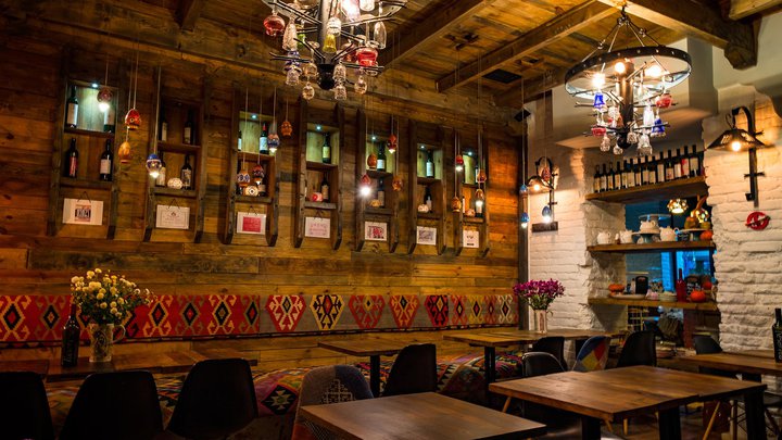 G.Vino Wine Bar