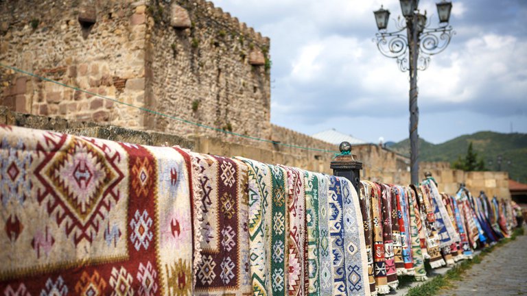 Souvenir and gift shops