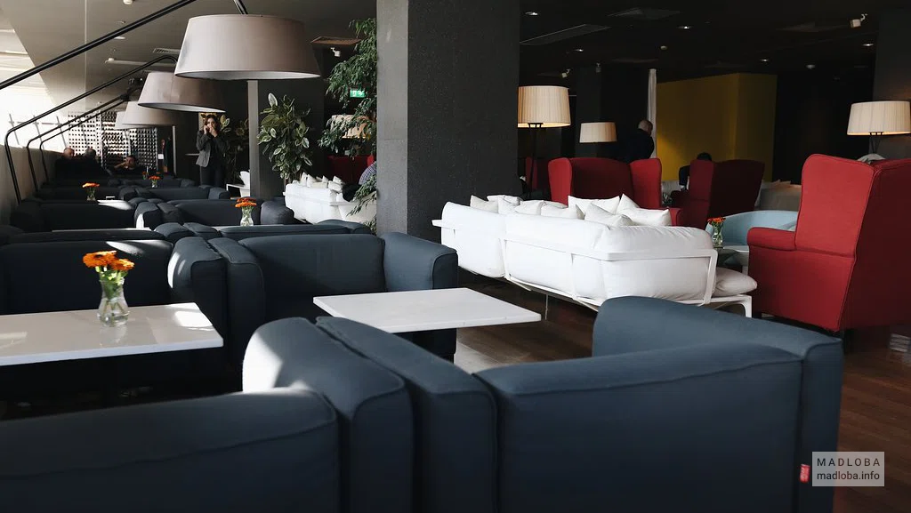 Ресторан в Holiday Inn Tbilisi