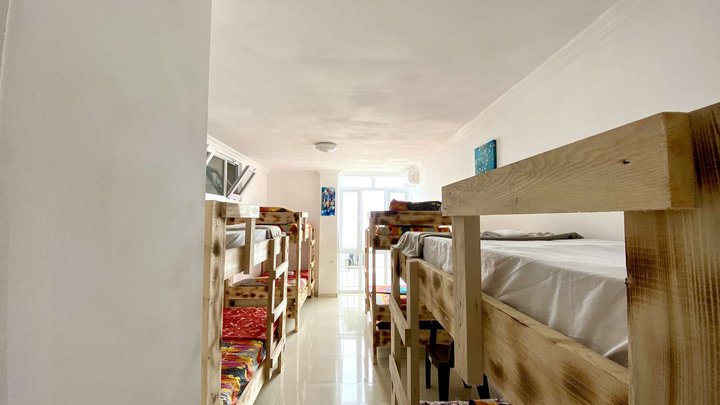 hostel the beatles