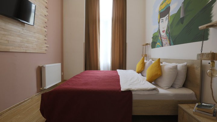 Boombully Hotel