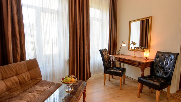 სასტუმრო British House 4 ვარსკვლავი