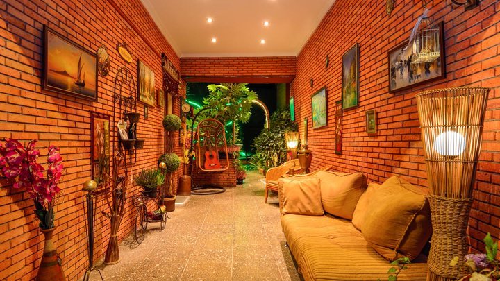 სასტუმრო British House 4 ვარსკვლავი