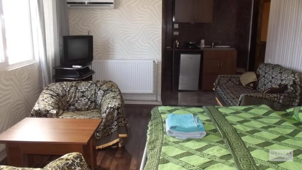 The interior of the Lavro Hotel room