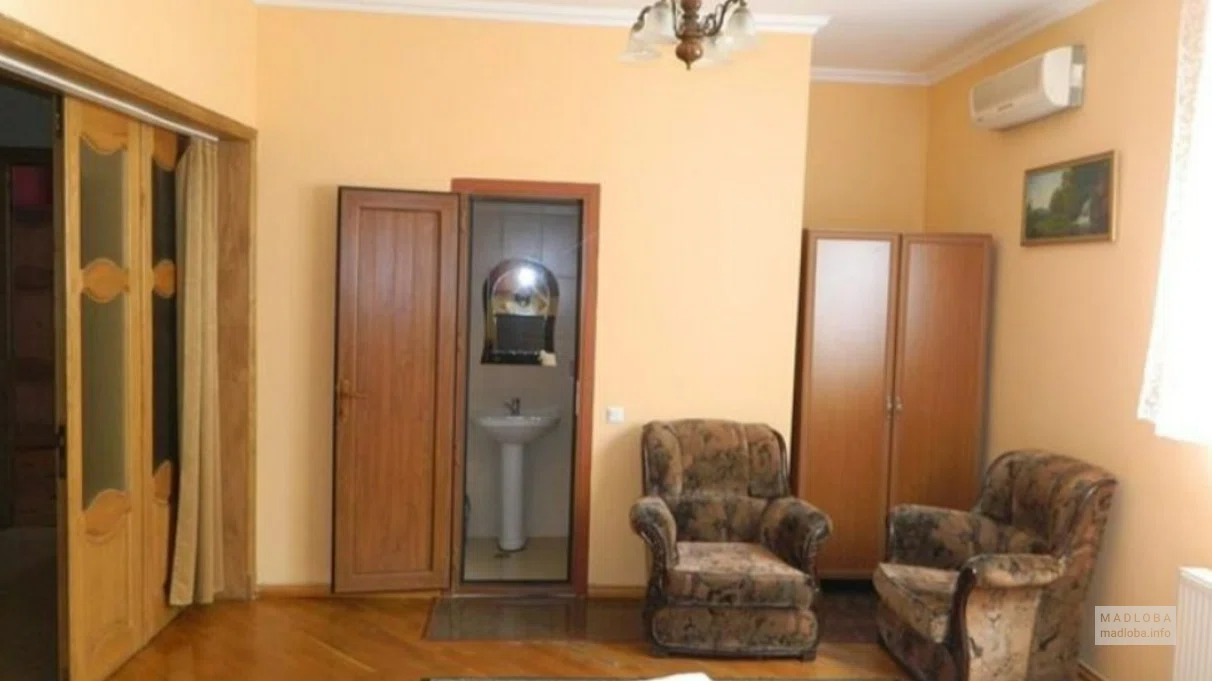 The interior of the room at the LionHotel