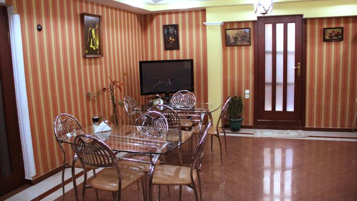 My House სასტუმრო