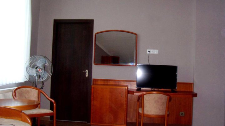 Hotel NADIKVARI