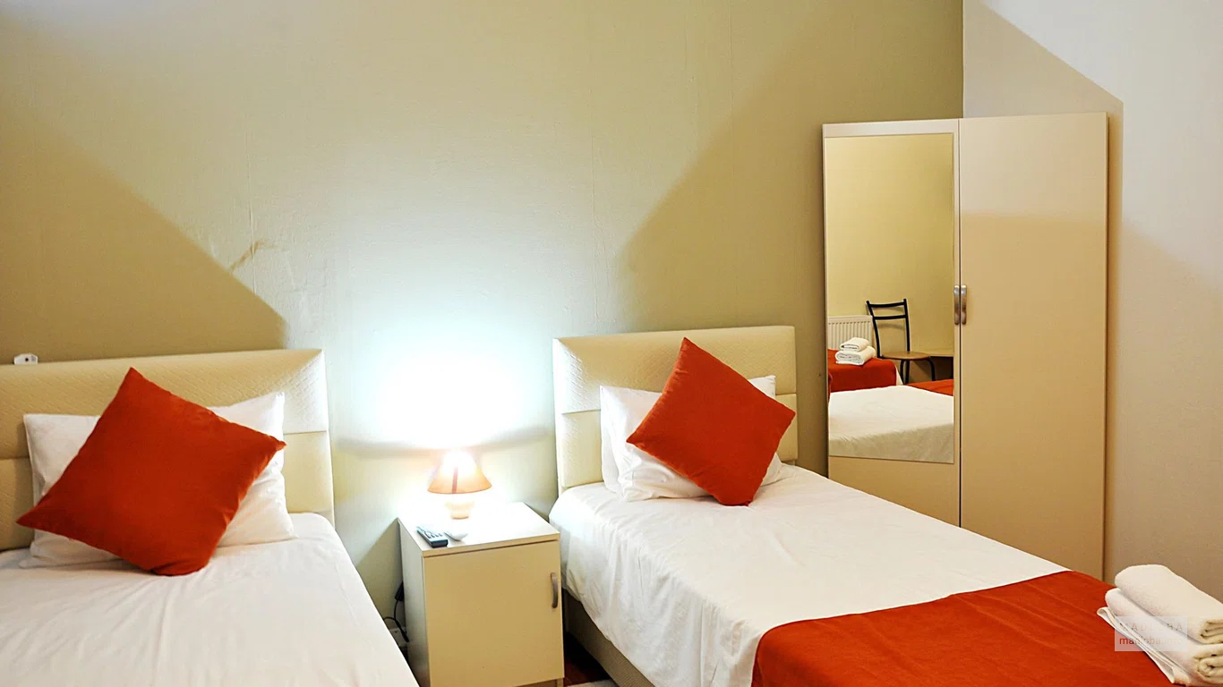 Спальня в номера Hotel Nameless