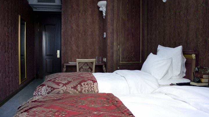 Neapol Hotel