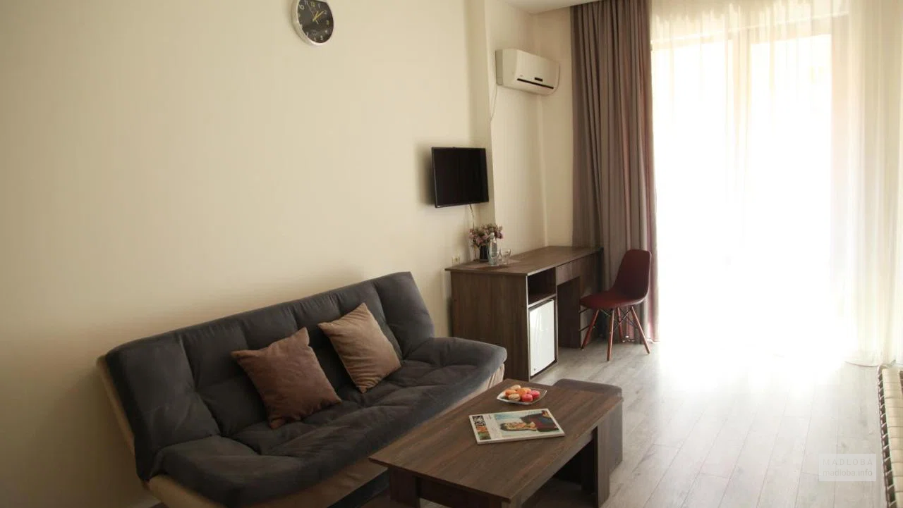 Вид номера Hotel Rio в Тбилиси