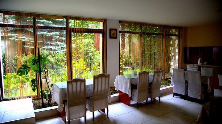 Hotel Satori