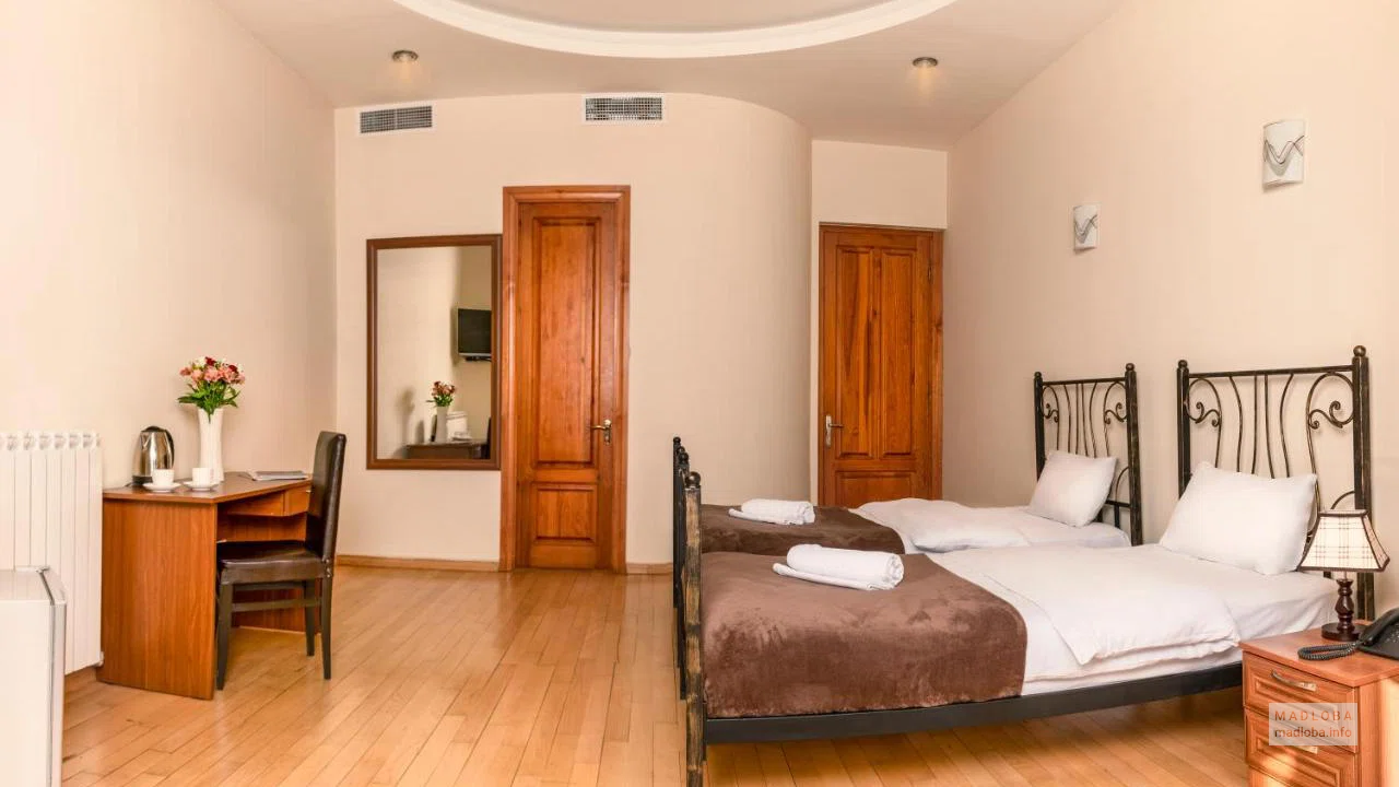 Мебель в Hotel Vaki в Тбилиси