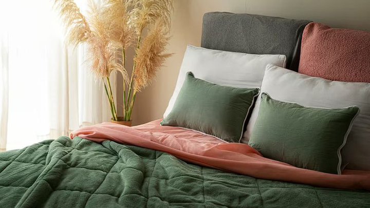 How to properly pull upholstery on a bed