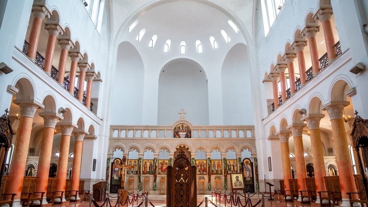 Потийский кафедральный собор