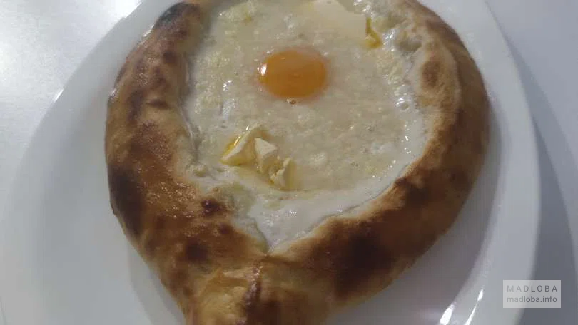 Хачапури из меню кафе