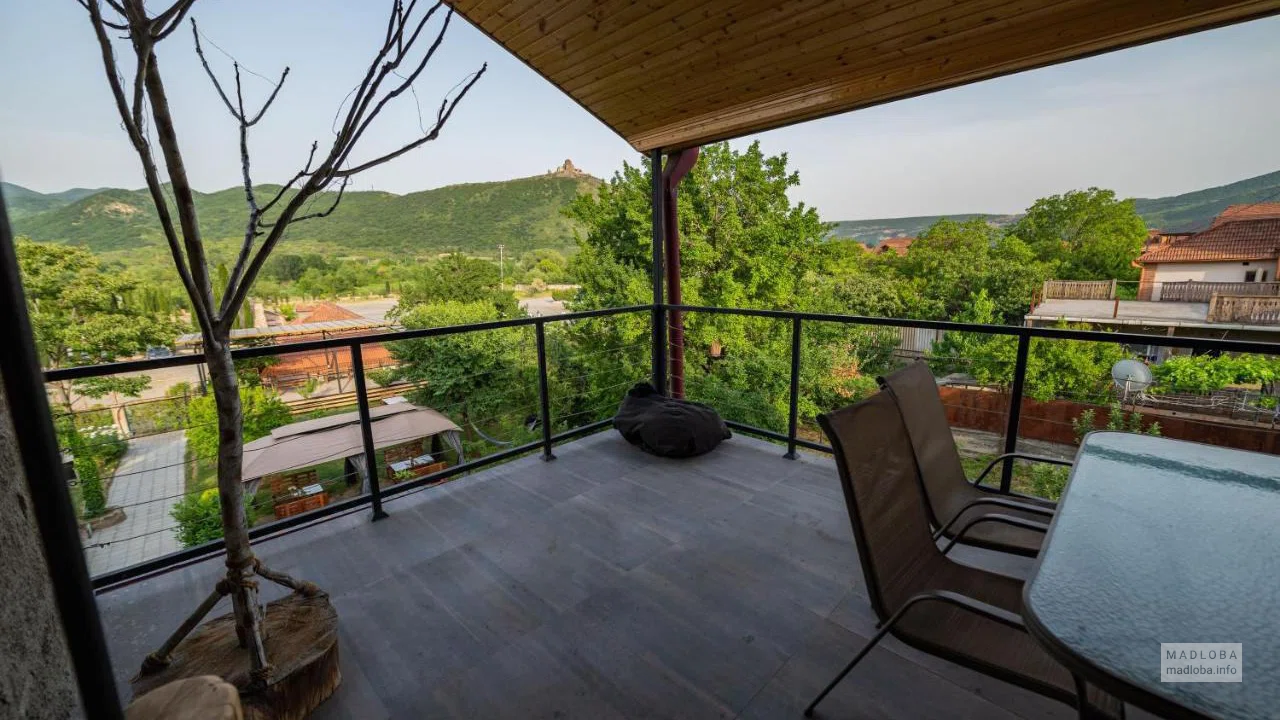 Терраса в Panoramic Hotel Khedi в Мцхете