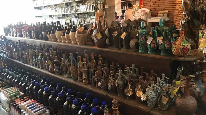 Wine house Kindzmarauli