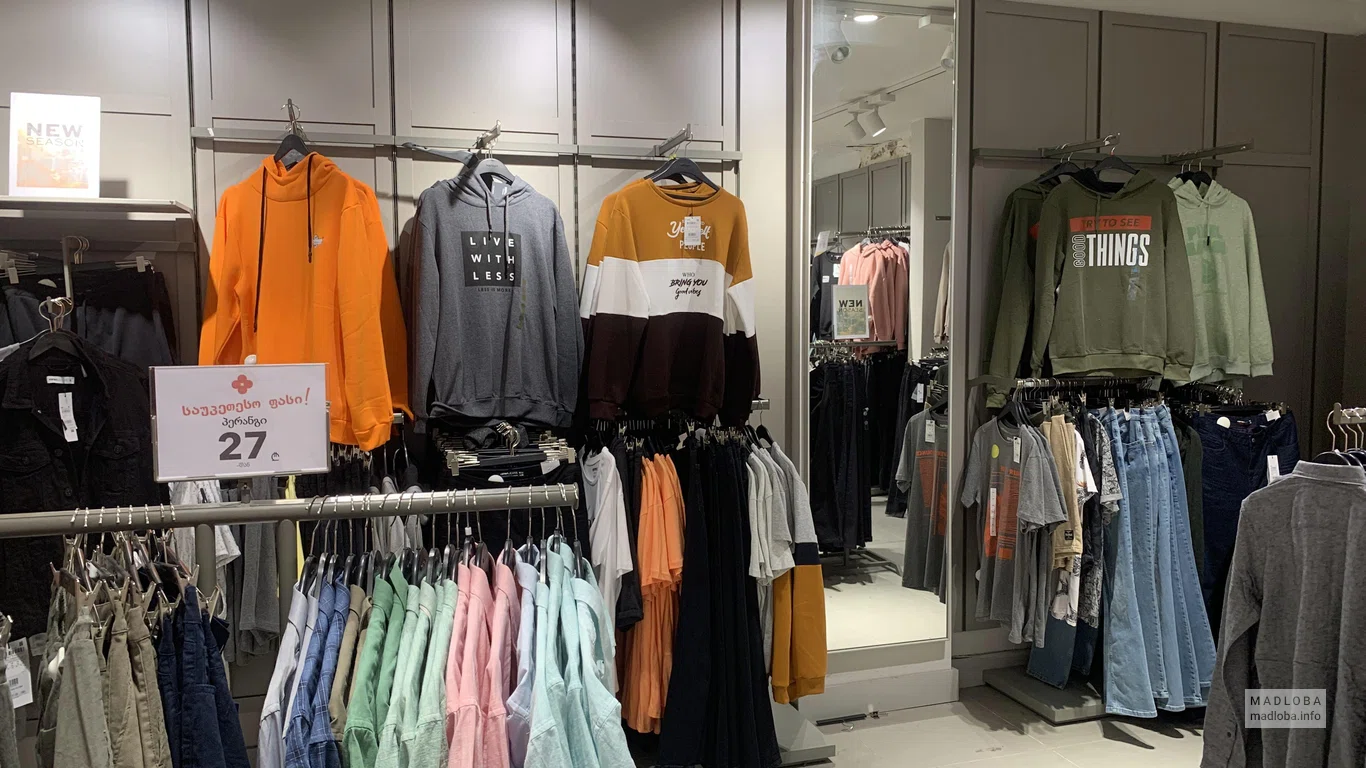 Мужская одежда Clothing store Koton