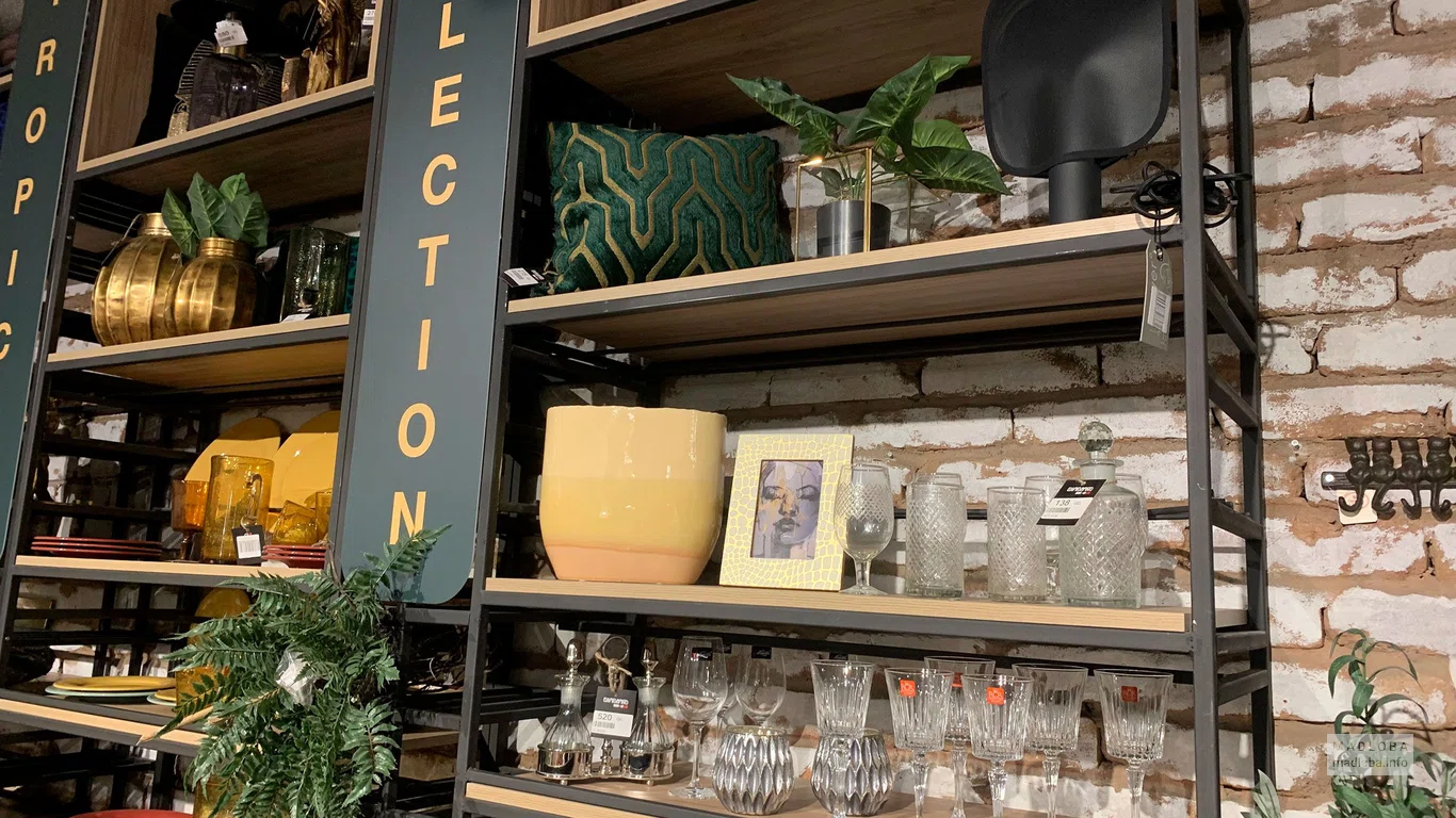 Бокалы, графины, вазы в Laboratory My Home Furniture store