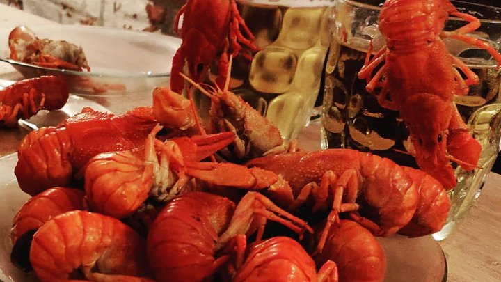 Los Crayfish Hermanos