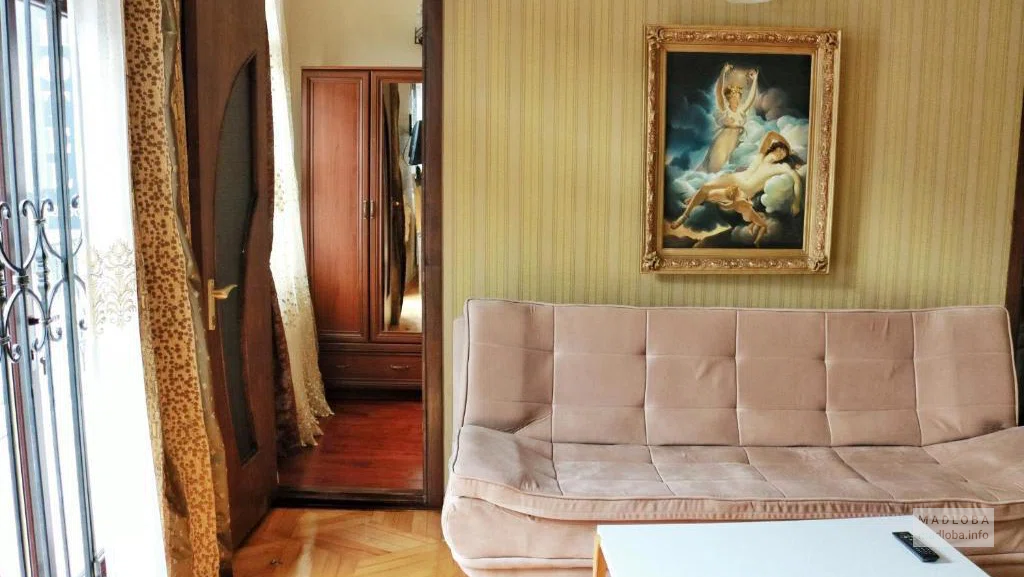 The interior of the Luxor Hotel room