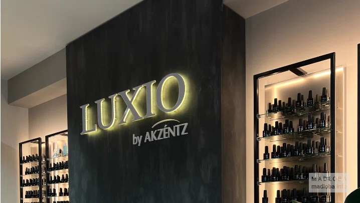 AKZENTZ LUXIO