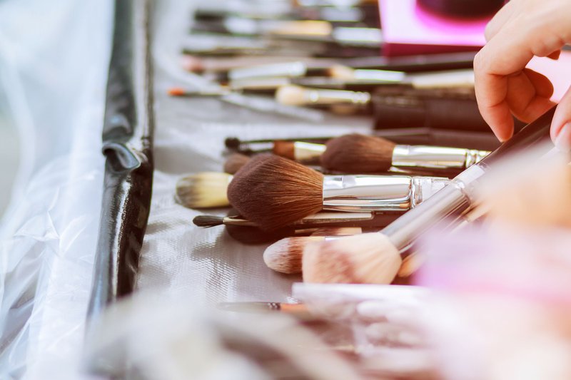 Кисточки в салоне красоты M Beauty Studio в Тбилиси