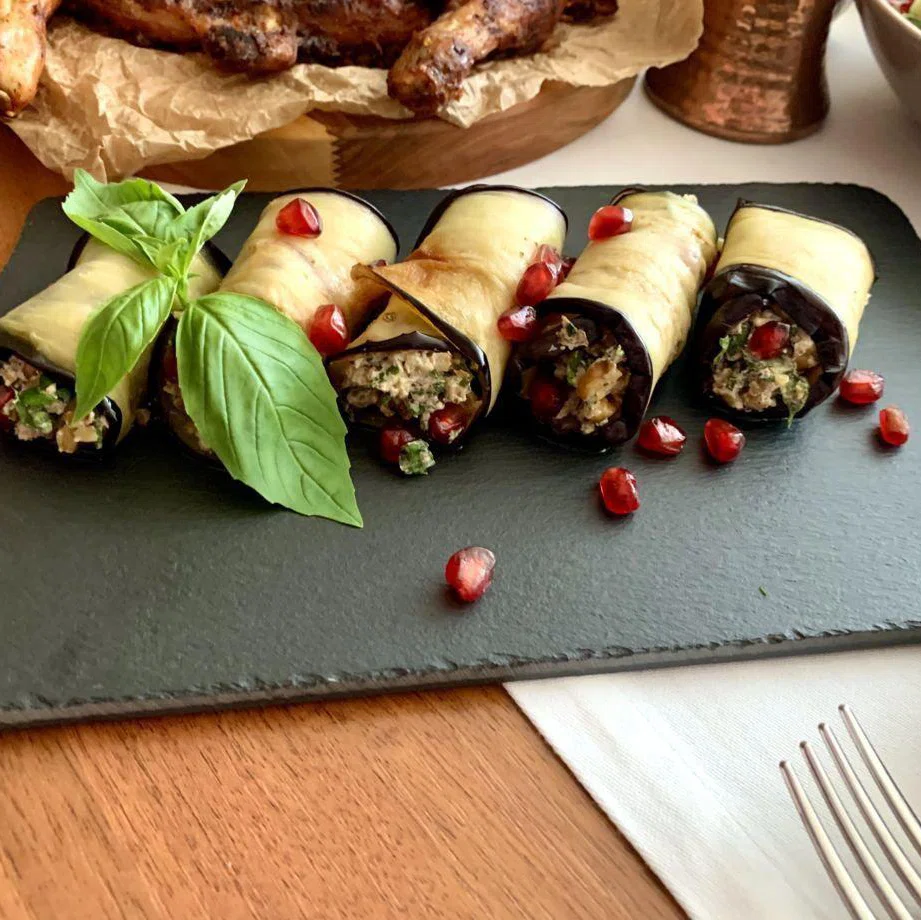 блюда грузинской кухни из баклажанов