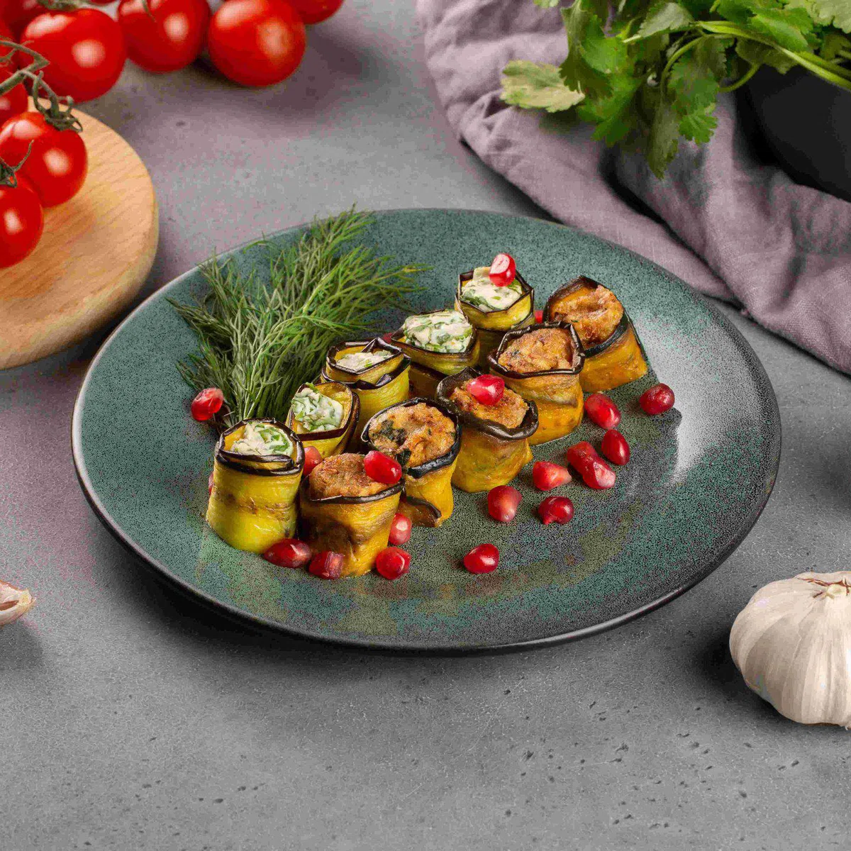 блюда грузинской кухни из баклажанов