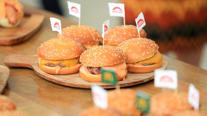 McDonald's на Площади Европы