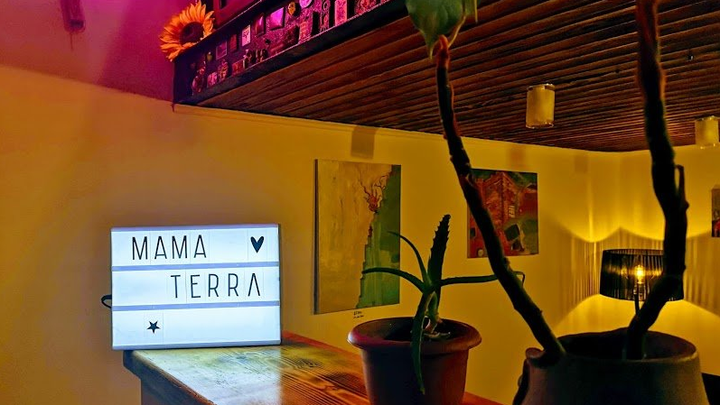 Mama Terra - Vegetarian Corner