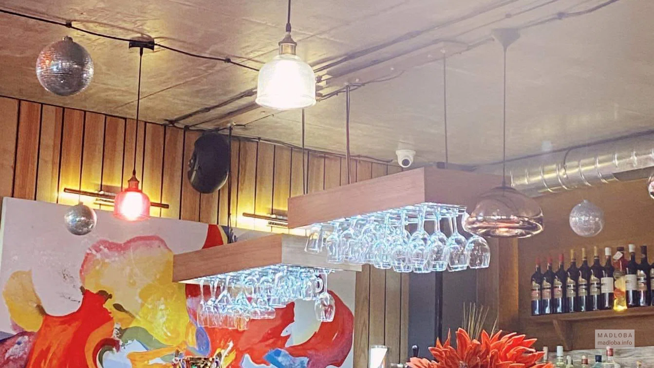 Интерьер в Tangerine Cafe