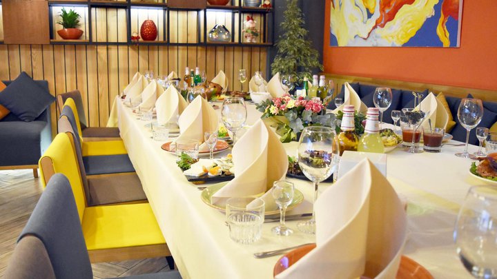 Tangerine Cafe