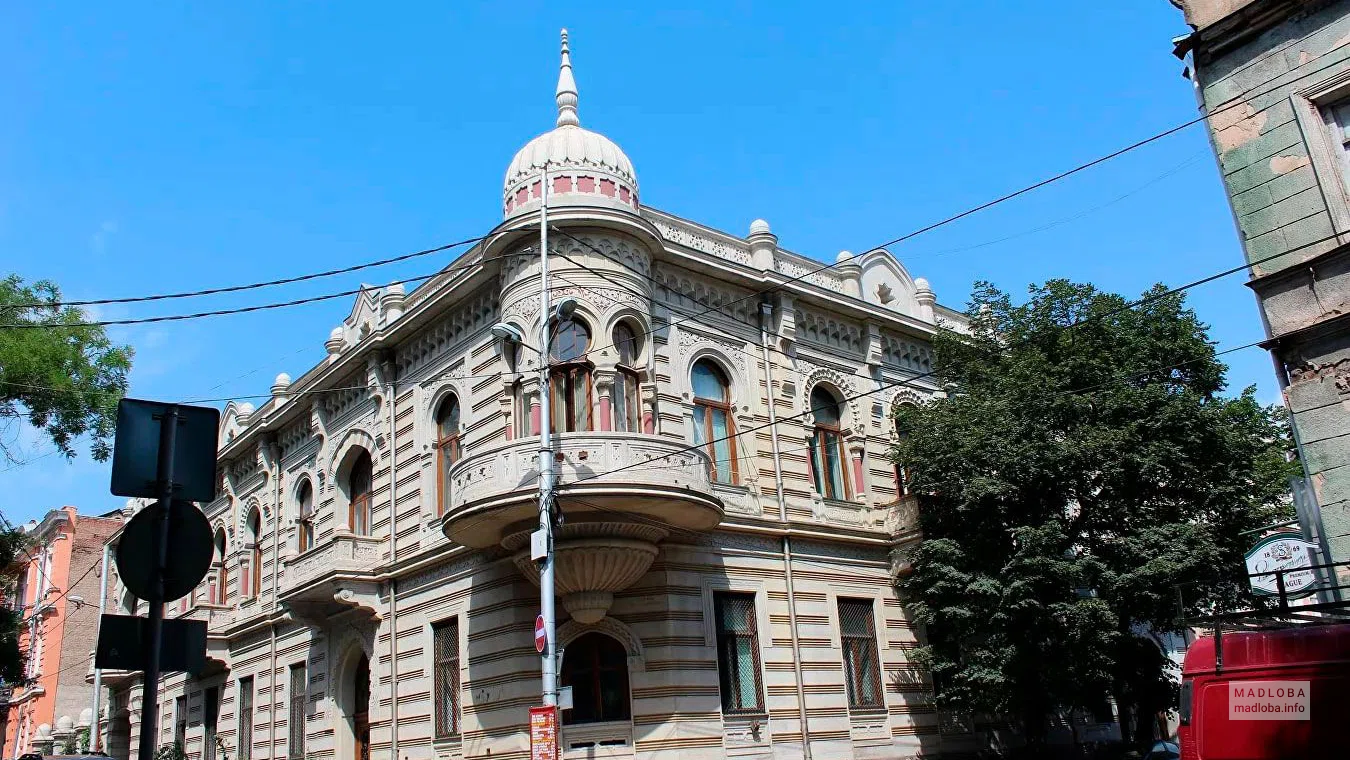 Особняк купца Михаила Калантарова