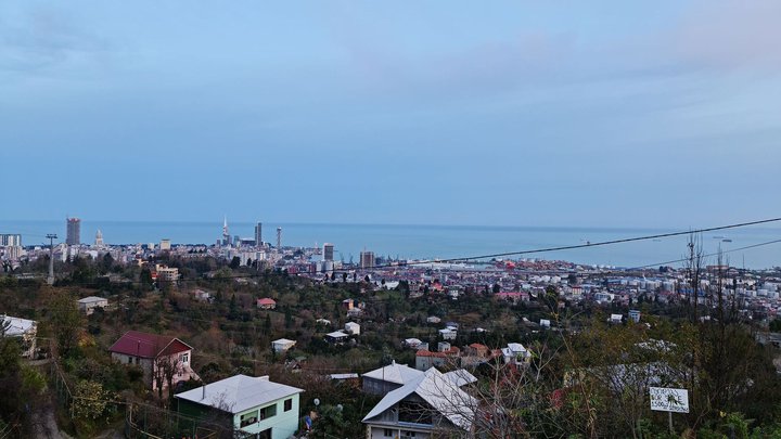 Вид на Батуми с канатной дороги Арго