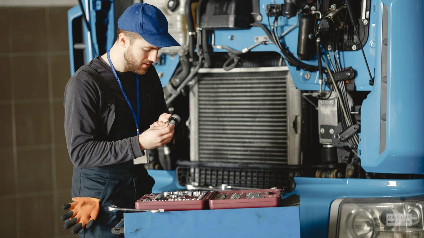 Repairing trucks of any complexity in Tbilisi
