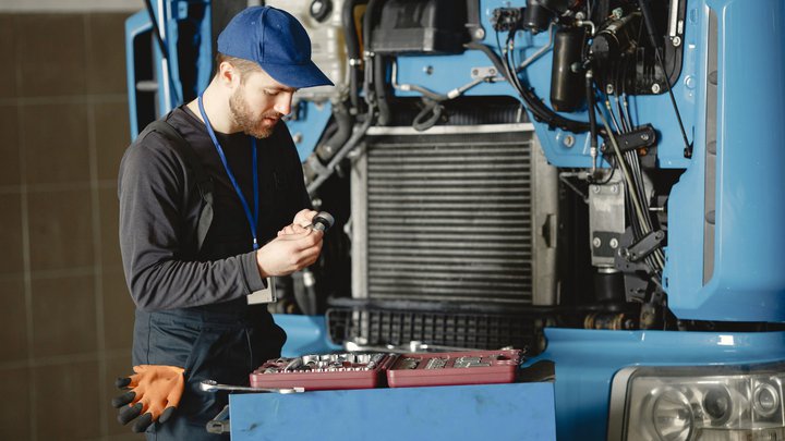 Repairing trucks of any complexity in Tbilisi