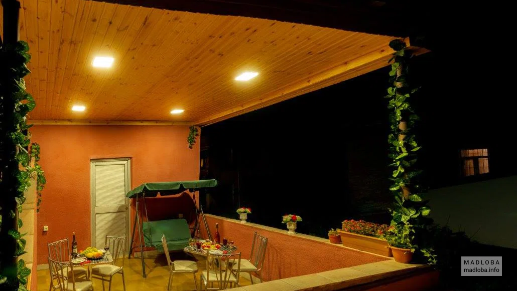 Балкон в номере MM Hotel