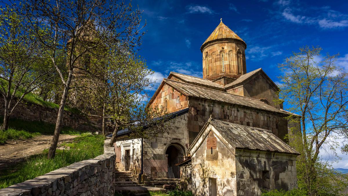 Монастыри Сапара и Зарзма