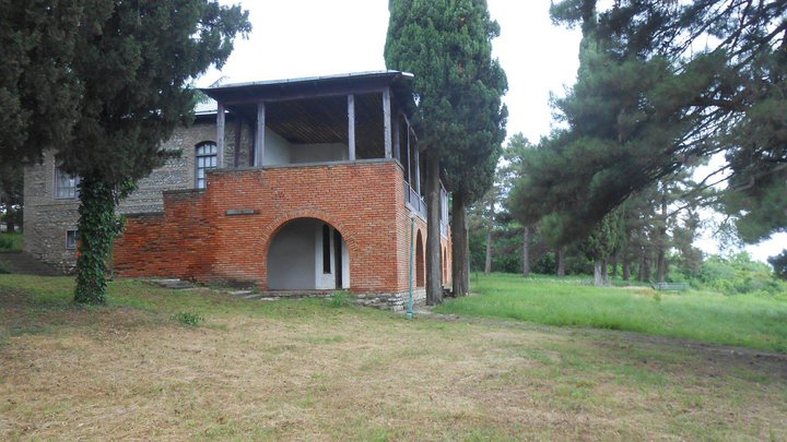 Joseph Noneshvili Museum