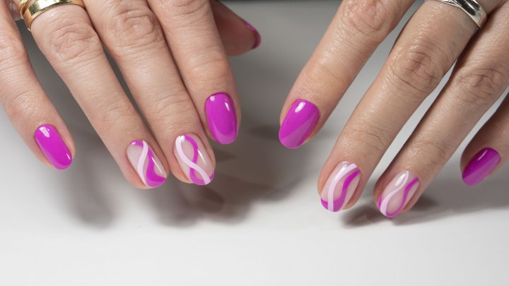 Nail Bar
