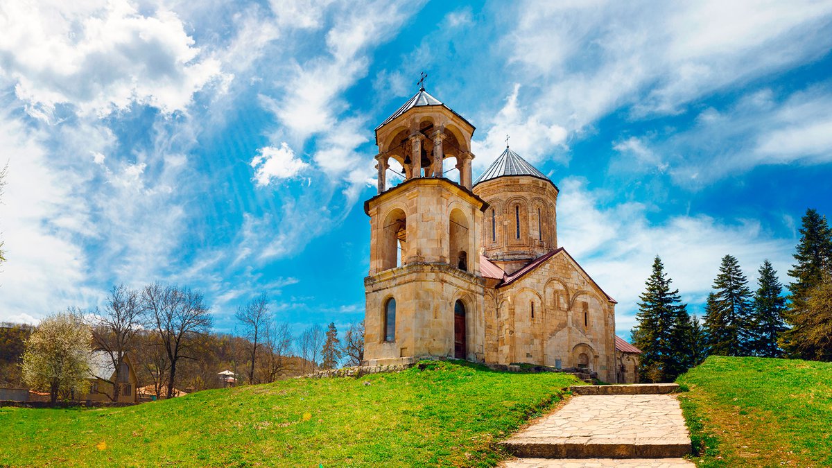 Собор Никорцминда в Раче