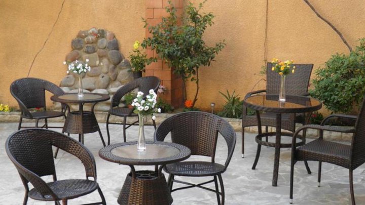 Nitsa Hotel