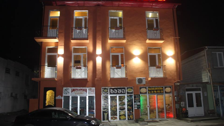 HOTEL 3X