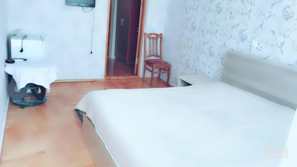 საძინებელი სასტუმროში