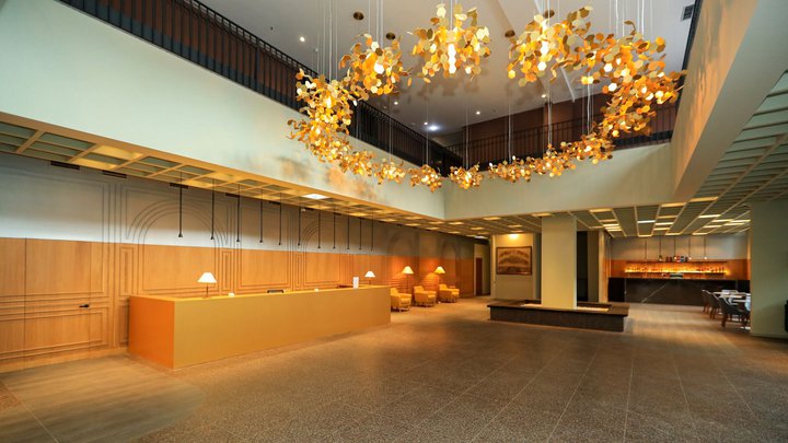 Pine Astoria Hotel