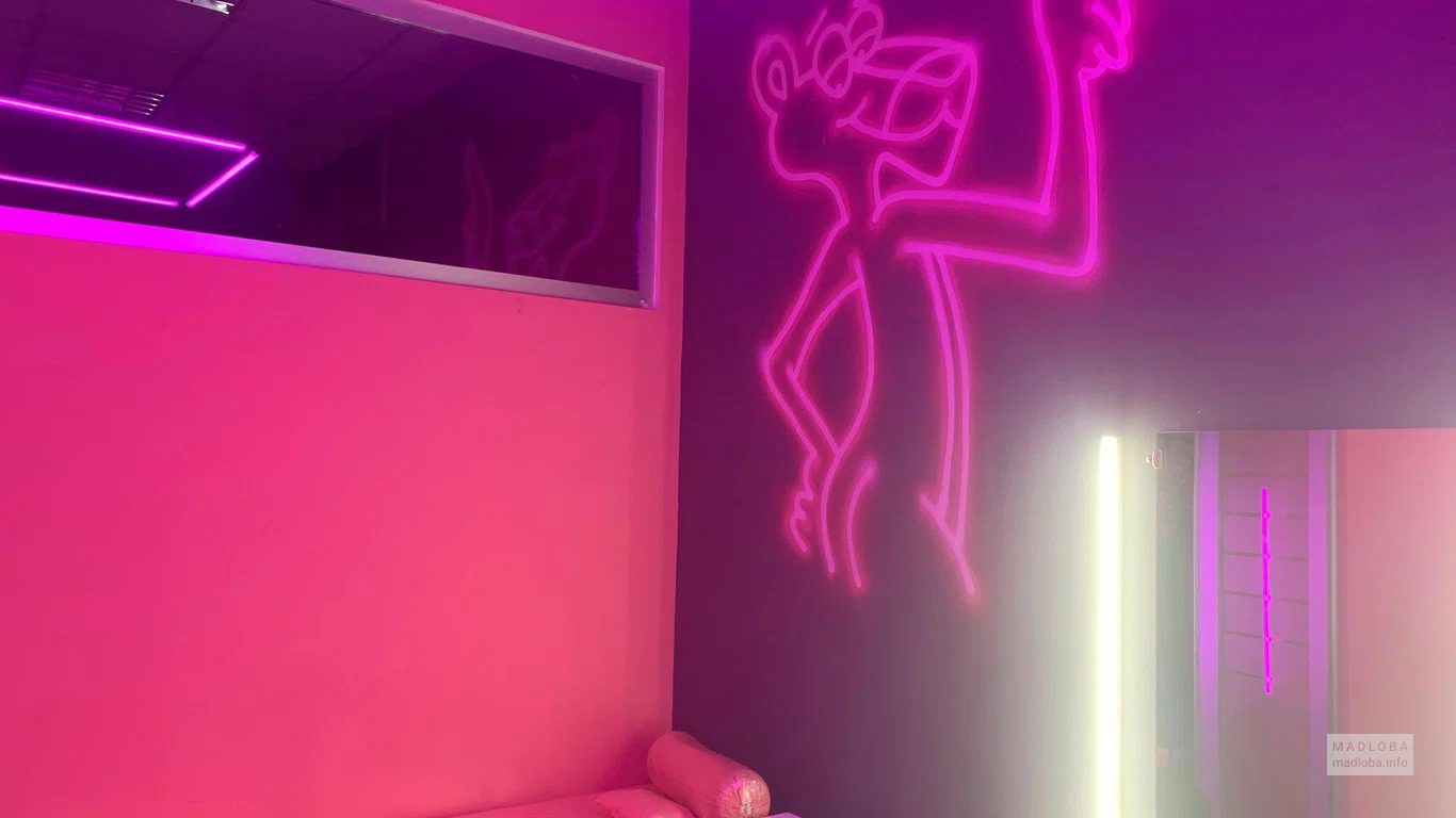 Декор Beauty saloon Pink