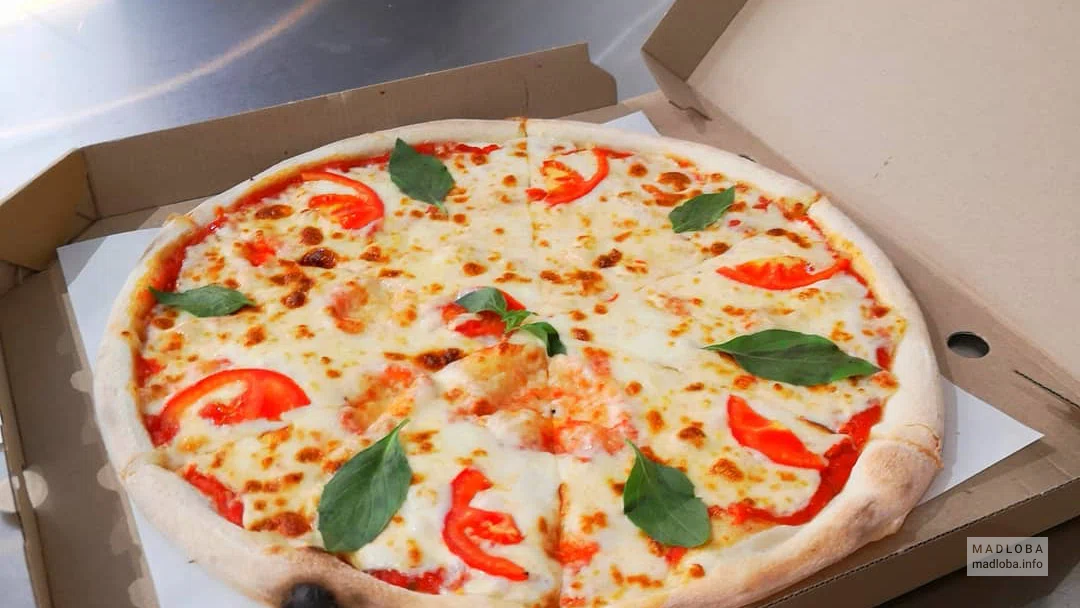 Pizza Room  в Батуми