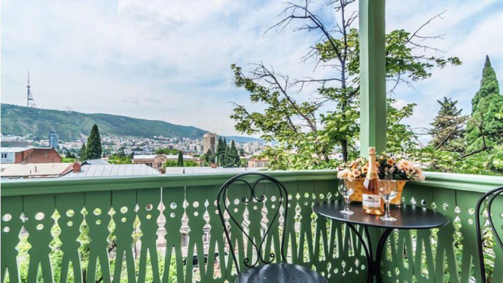 Prestige Palace Hotel